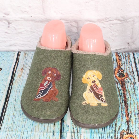 L.L. Bean Shoes - LL BEAN Green Wool Puppies Daybreak Scuffs Motif Slippers Size 9 M